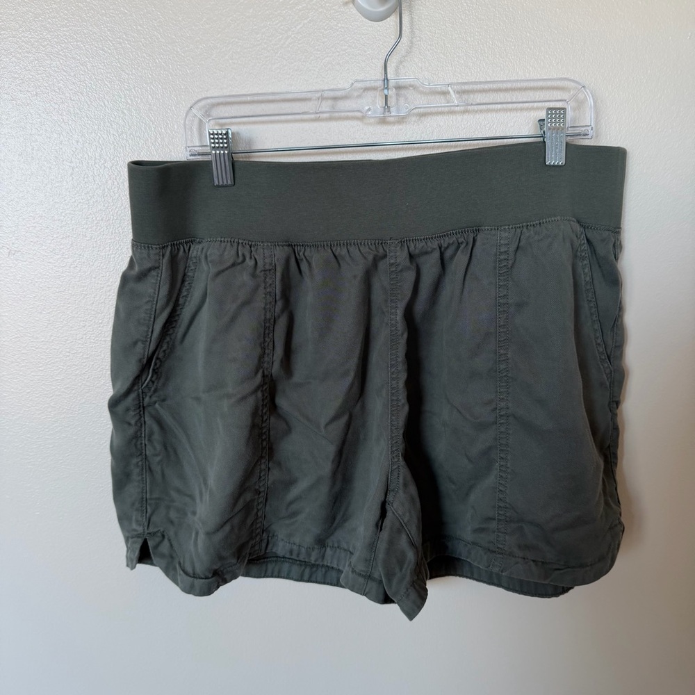 MEMBERS MARK Olive Green Tencel Shorts
